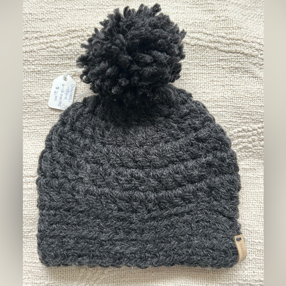 6/12mo NEW Local Baby Knit Toque